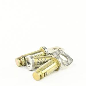 Личинка ВАЗ-2170 Лада Приора замка к-т