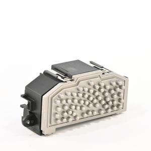 Резистор AUDI A3,Q3,SEAT,SKODA Octavia,Yeti,VW Jetta,Golf,Caddy3 отопителя LUZAR